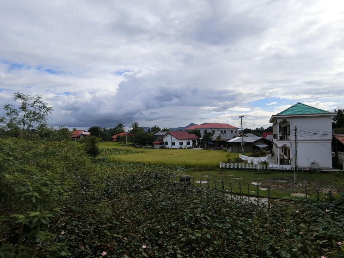Dalom Guesthouse Ban Dondét Eksteriør bilde