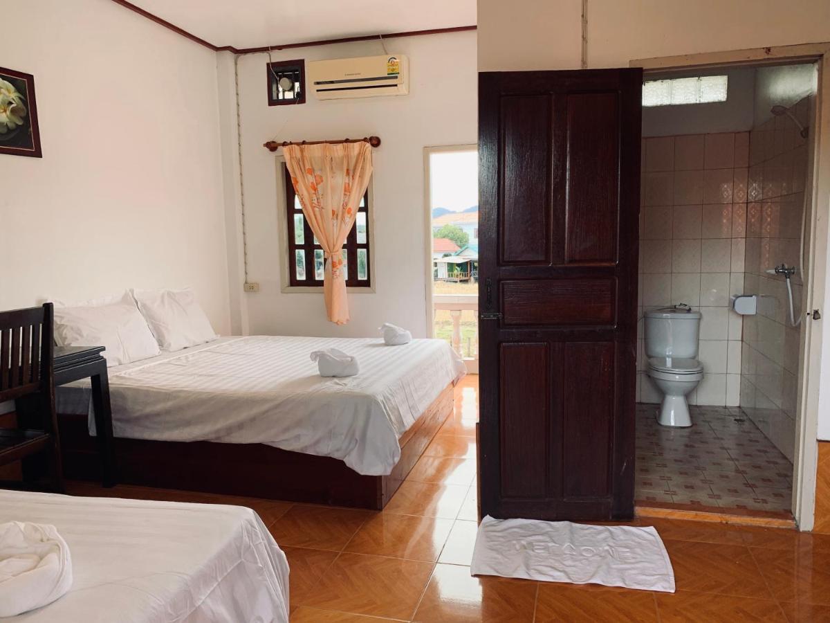 Dalom Guesthouse Ban Dondét Eksteriør bilde