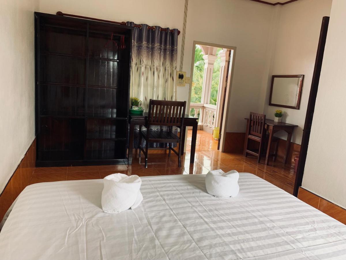 Dalom Guesthouse Ban Dondét Eksteriør bilde