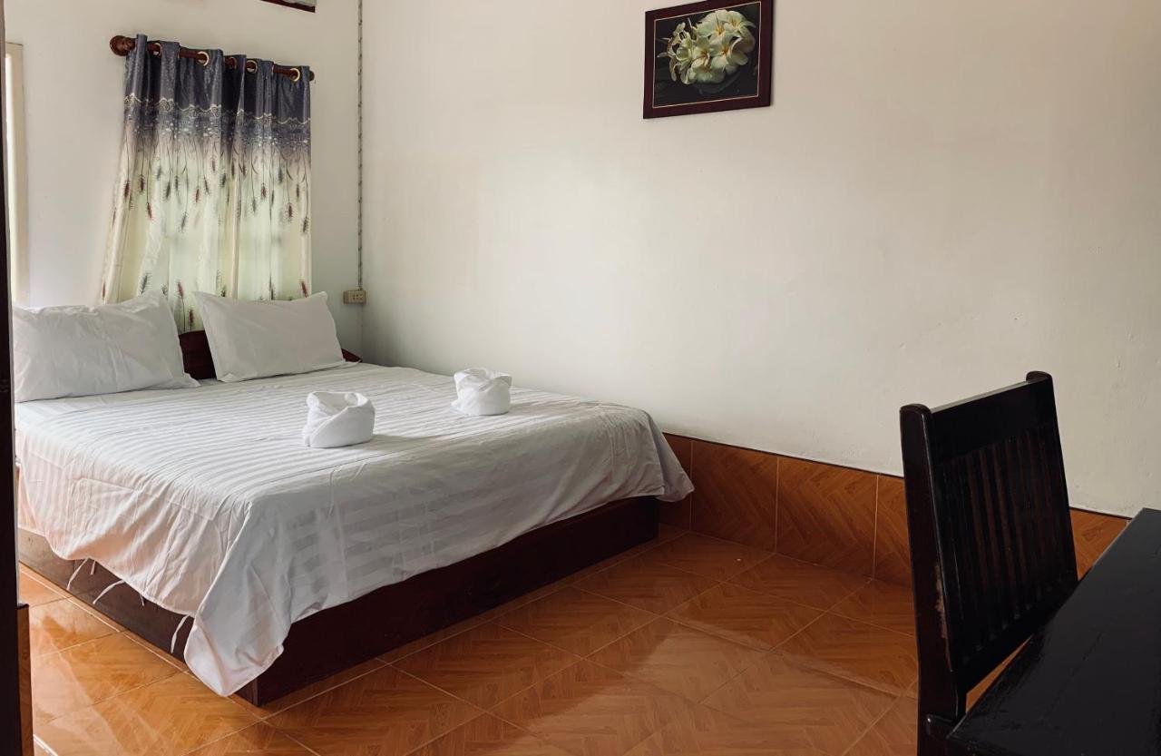 Dalom Guesthouse Ban Dondét Eksteriør bilde